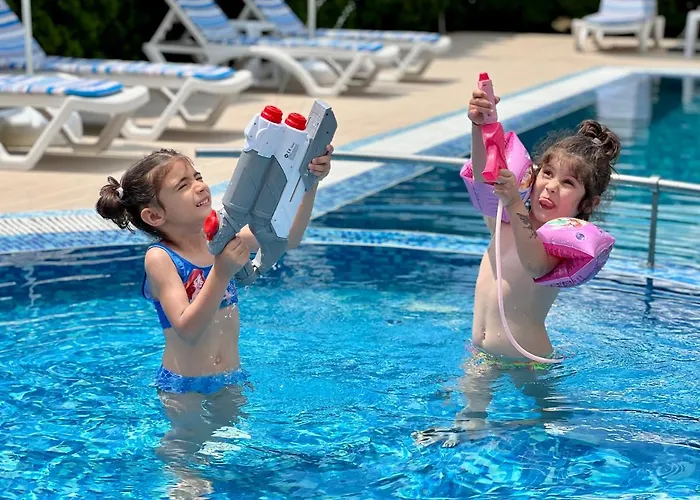 Family Kontesa 3* Lozenets