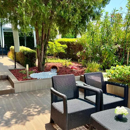 Family Kontesa Ξενοδοχείο