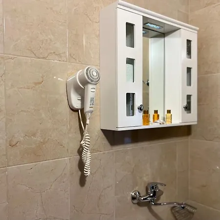 Family Kontesa Хотел 3*