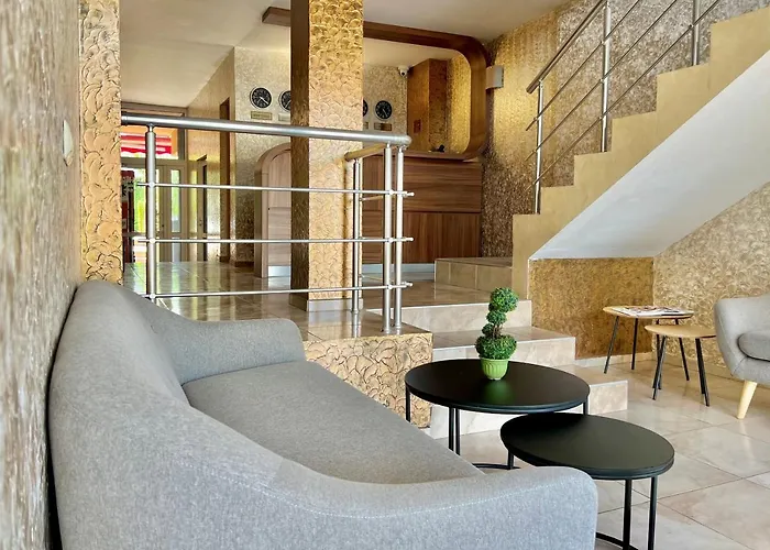 Hotel Family Kontesa Lozenec
